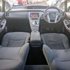 ★禁煙車！プリウス！30後期！【S】全国対応！HIDヘッドライト！バックカメラ！Ｐスタート！フルセグ！Bluetooth接続！社外アルミ！★の画像