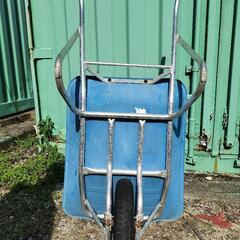 アルミフレーム　三輪車の画像