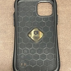 美品✨iFace iPhone 11 pro用　ホワイト/ブラックの画像