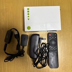 2月まで！LEDプロジェクター　HDMIドングルレシーバーの画像