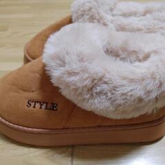 新品温かい靴の画像