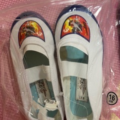 子どもの靴の画像