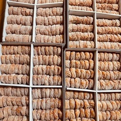 干し柿 1kg あたり1740円．1箱5kg おまけ 7600円の画像