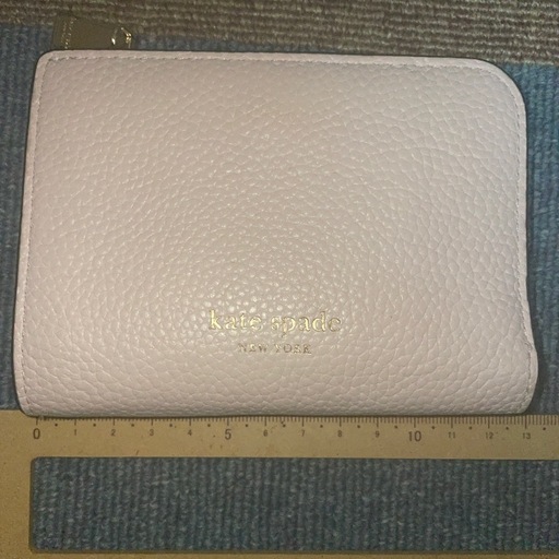 kate spade 折りたたみ財布