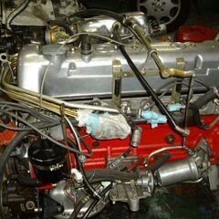 Mベンツ113SLリビルトエンジン制作販売専門工場の画像