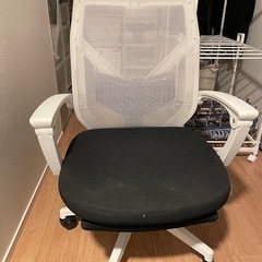 デスクチェア　オットマン　ヘッドレスト付き