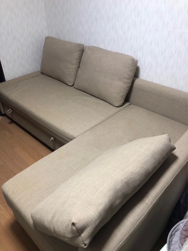 イケヤソファー
