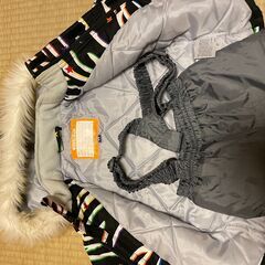 スキーウエア上下　キッズ　子供　90　グローブおまけの画像