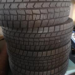 14インチ　スタッドレスタイヤ　175./70Ｒ14