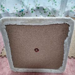 猫用爪とぎタワーの画像
