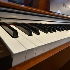 ●近郊格安配送可(^^♪●カシオ　スリム　電子ピアノ　PX-730　中古品●相模原　横浜　神奈川●88鍵　3本ペダル●の画像
