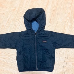 子ども服　アウター　ダウン　90 男の子　冬服　パタゴニアの画像