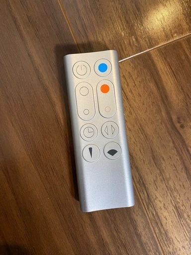 dyson HP01 空気清浄機能付きファンヒーター　
