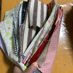 【決まりました】ハギレ　小さいものや素材色々の画像