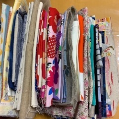 【決まりました】ハギレ　小さいものや素材色々の画像