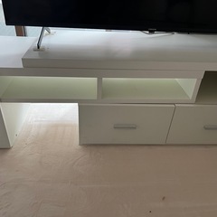 テレビボード