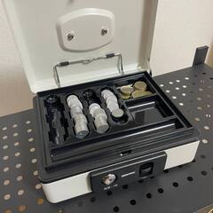 【良品】手提げ金庫(小銭入れ)※取りに来てくれる方のみの画像