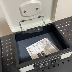 【良品】手提げ金庫(小銭入れ)※取りに来てくれる方のみの画像