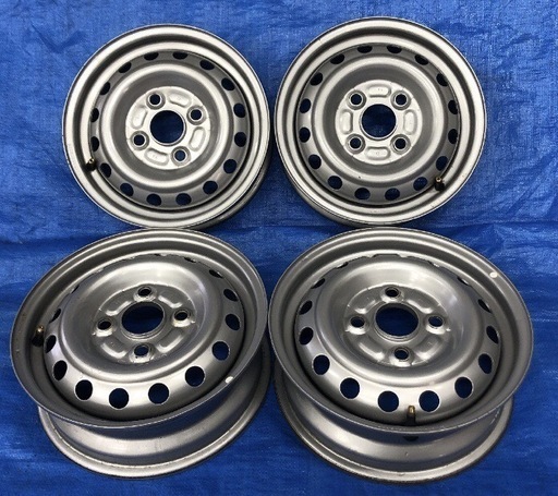 軽バン、軽トラック用 新品スタッドレスタイヤ　中古ホイール4本セット　タイヤ(ブリヂストン)