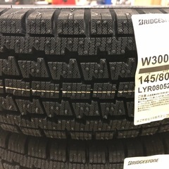 軽バン、軽トラック用 新品スタッドレスタイヤ　中古ホイール4本セット　タイヤ(ブリヂストン)の画像
