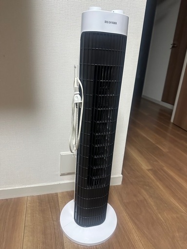 アイリスオーヤマ　縦型扇風機