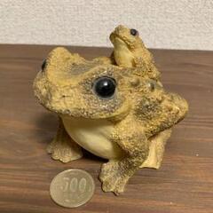 アンティーク ヴィンテージ カエルの親子フィギュアセットの画像