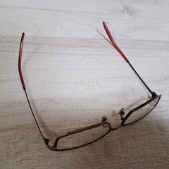 中古メガネ　男性用　（両眼コンタクトで-1.25）の画像