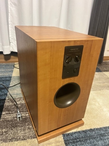 Onkyo SL-105 Powered Subwoofer オンキョー ウーハー