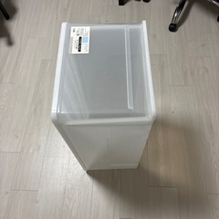 
ニトリ衣装ケース 奥行き74幅39高さ30の画像