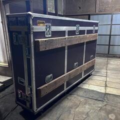 大型ミキサー　サウンドクラフト　FIVEシリーズ　ケース付きの画像