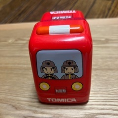 お弁当箱　トミカの画像