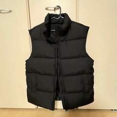 【新品未使用】ダウンベスト  Mサイズの画像