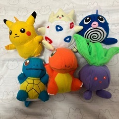 くるりんポケモン　ぬいぐるみ　ピカチュウ　トゲピー　ヒトカゲ　ゼ...