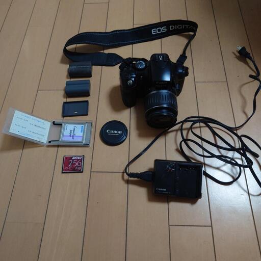 カメラ　Canon