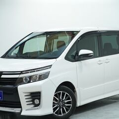 ＼自社ローン購入者限定特典アリ／トヨタ ヴォクシー 　ＺＳ