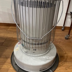 品未使用！トヨトミ２０１６年製レトロストーブの画像