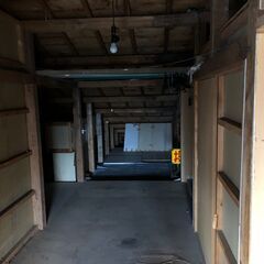岩内町字栄☆1棟店舗・倉庫　土地206坪と建物214坪になります☆現状渡しになります。 − 北海道