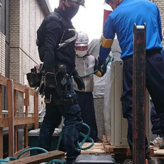 ▼正社員：空調設備等の現場作業員【未経験OK】▼ 自由な休み取得が可能！あなたのスタイルで働ける◎ 移動時間も資格取得も、すべて勤務時間として給与に◎ 福利厚生の充実ぶりが段違い！長く働ける環境あり◎の画像