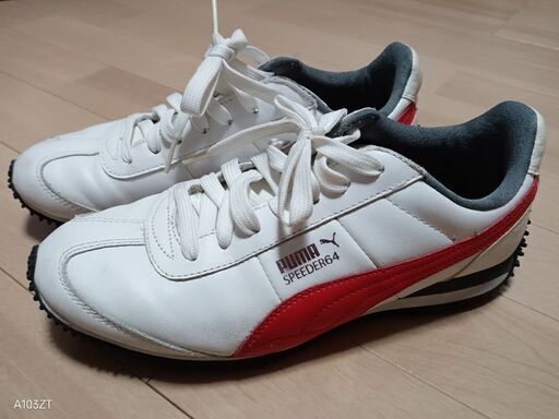 超美品 PUMA スニーカー SPEEDER64 23.5 合皮 スポーツシューズ sports 靴