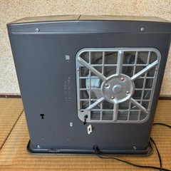 東芝 石油ファンヒーターの画像