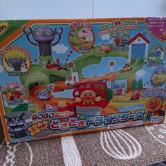 アンパンマン　GO!GO!ミニカー さかみちのぼって ドキドキドライブコースの画像