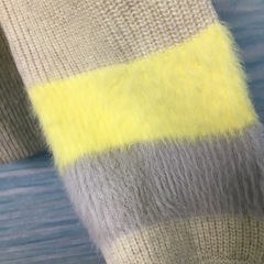 【ユイティームニ】トップス　セーター　リブ網　ニット　オフホワイト　アクセントの画像