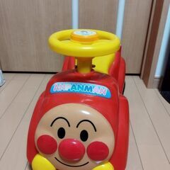アンパンマンカー、くるコロタワー、らくがき教室、育脳ボールパズル...
