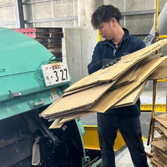 ▼正社員：資源リサイクル回収運転手【未経験OK】▼将来の不安はなし！なくなることがない、リサイクル◎環境にも優しく◎社会の役に立てる！チームワーク抜群！協調性を大切にしています◎  の画像