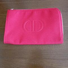 DIORのポーチ