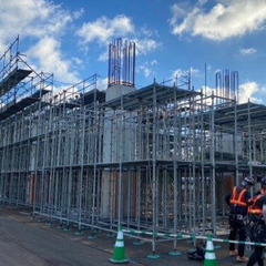 ▼正社員：足場作業員【未経験OK】▼ 積み込みの残業がない！ 年間休日「120日以上」休日が多い！ しっかり稼げる！頑張り次第で入社3年で「年収600万」もいける！の画像