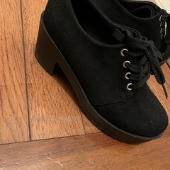 ショートブーツの画像