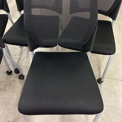 中古　スタックチェア　スタッキングチェア　会議椅子　ミーティングチェア　オフィスチェア　サテリテチェア　布張り/メッシュ　キャスター付　6脚セット販売品　愛知　一宮市　 江南市　稲沢市　岩倉市　岐阜　各務ヶ原　羽島　三重　名古屋 グッドプライス一宮の画像