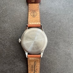TIMEX×REDWINGアナログ腕時計の画像