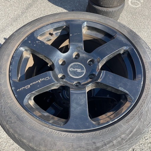 Daytona Euroデイトナ ユーロ 225/50R18C 2017年　200系ハイエースタイヤ・ホイール4本セット